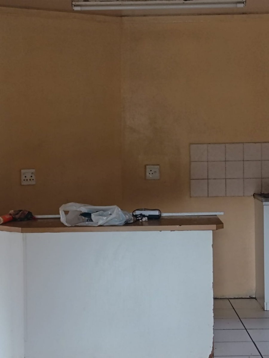  Bedroom Property for Sale in Southernwood Eastern Cape